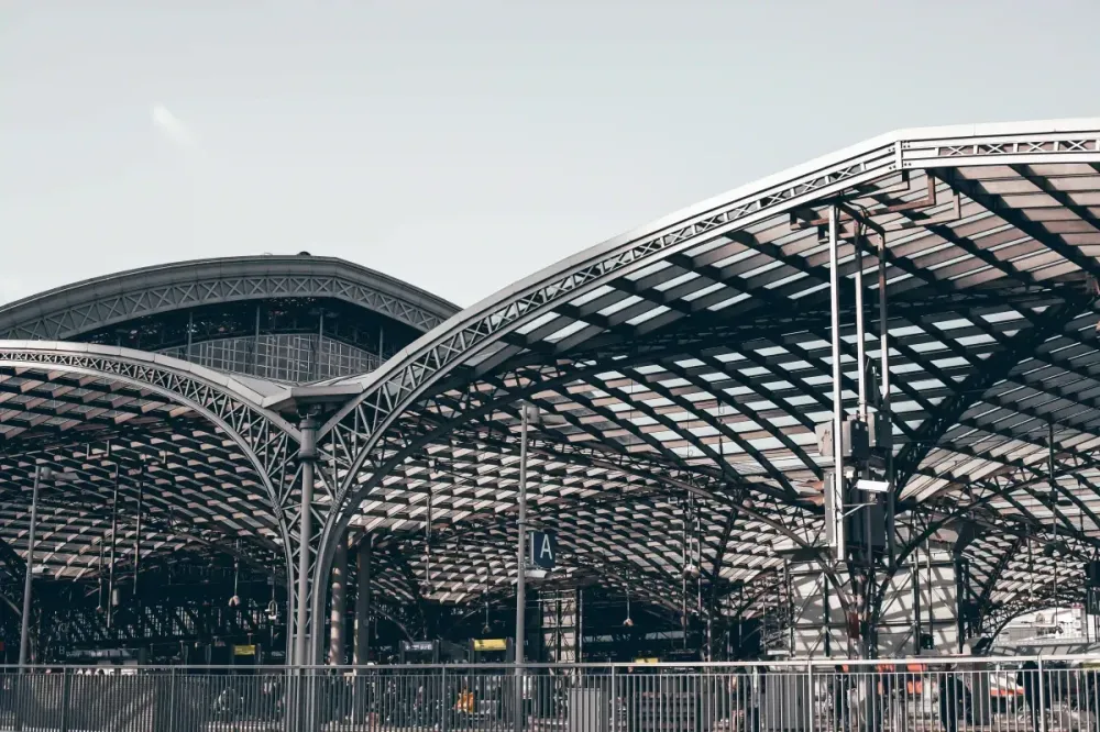 Why Custom Industrial Sheds Are Essential for Growing Businesses